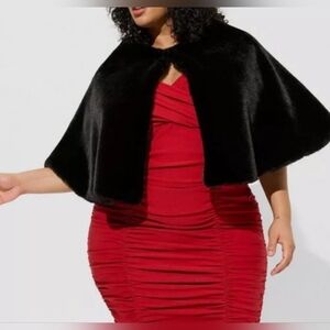 Torrid Black Faux Fur Cape Women’s Plus Size Bolero Shrug Gothic Dressy